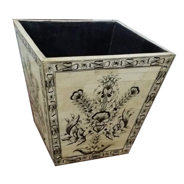 Bone Planter